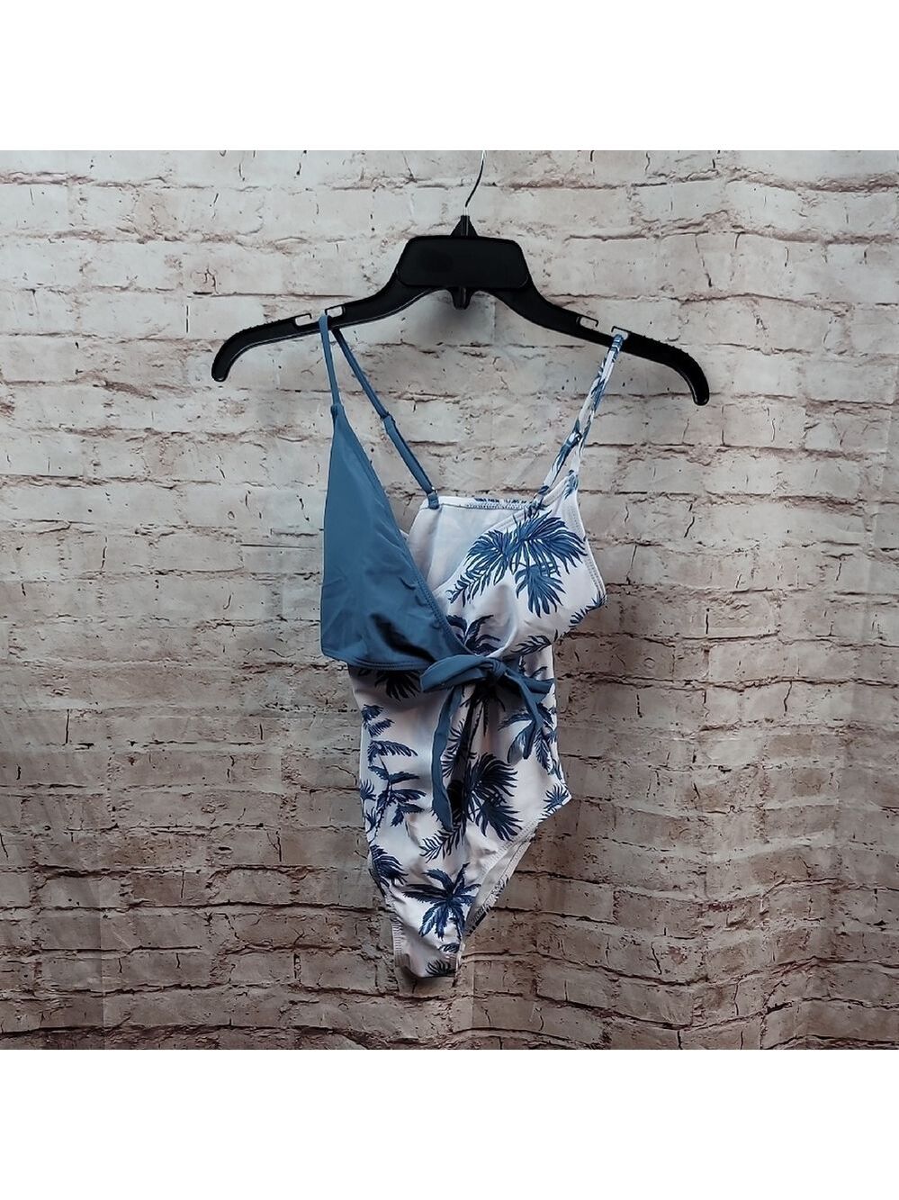 Amazon girls bathing suit 11 to 12 years new in package